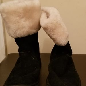 Wore once Ugg girls boots
